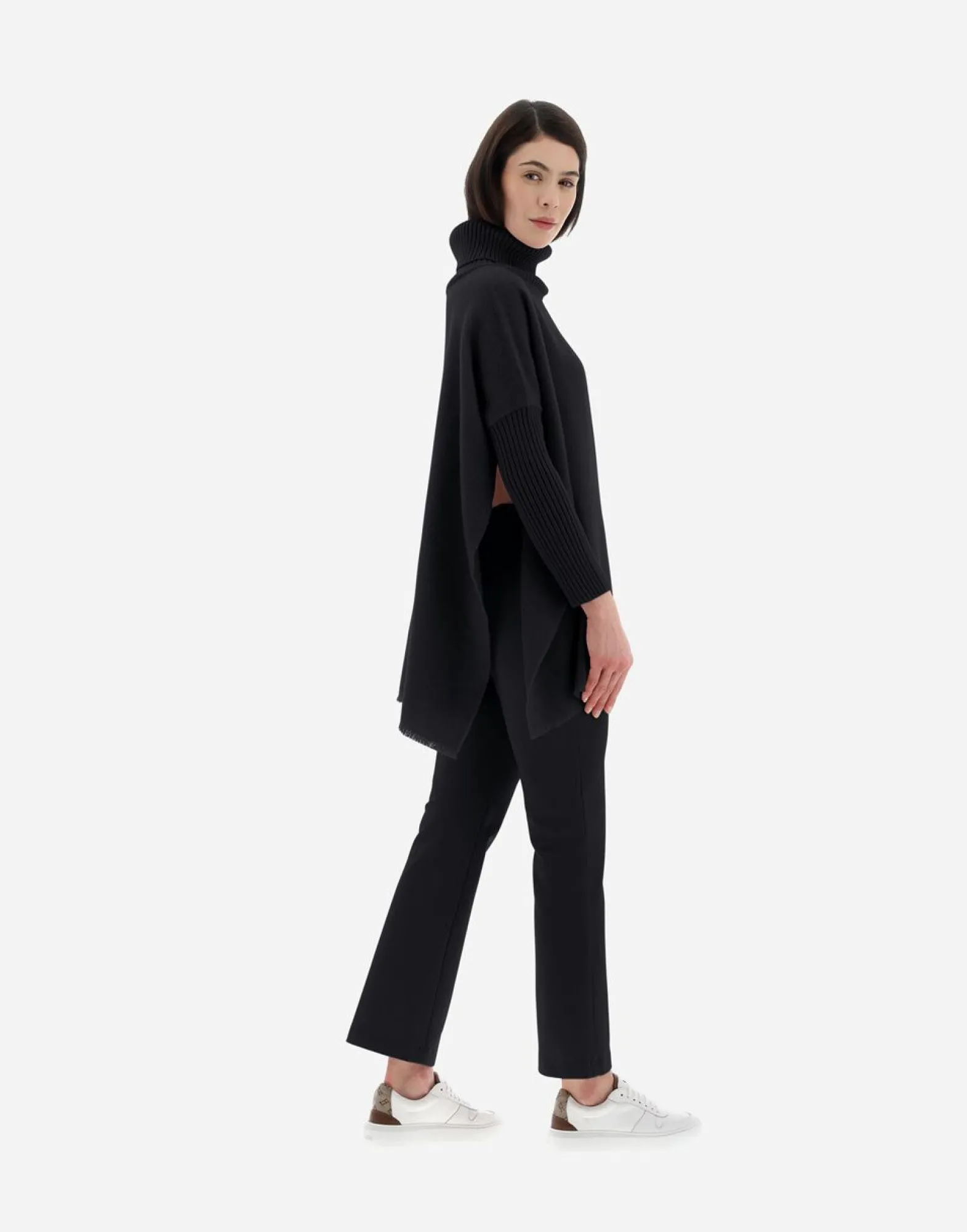 Herno Soft Poncho Resort